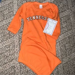 TENNESSEE infant gown